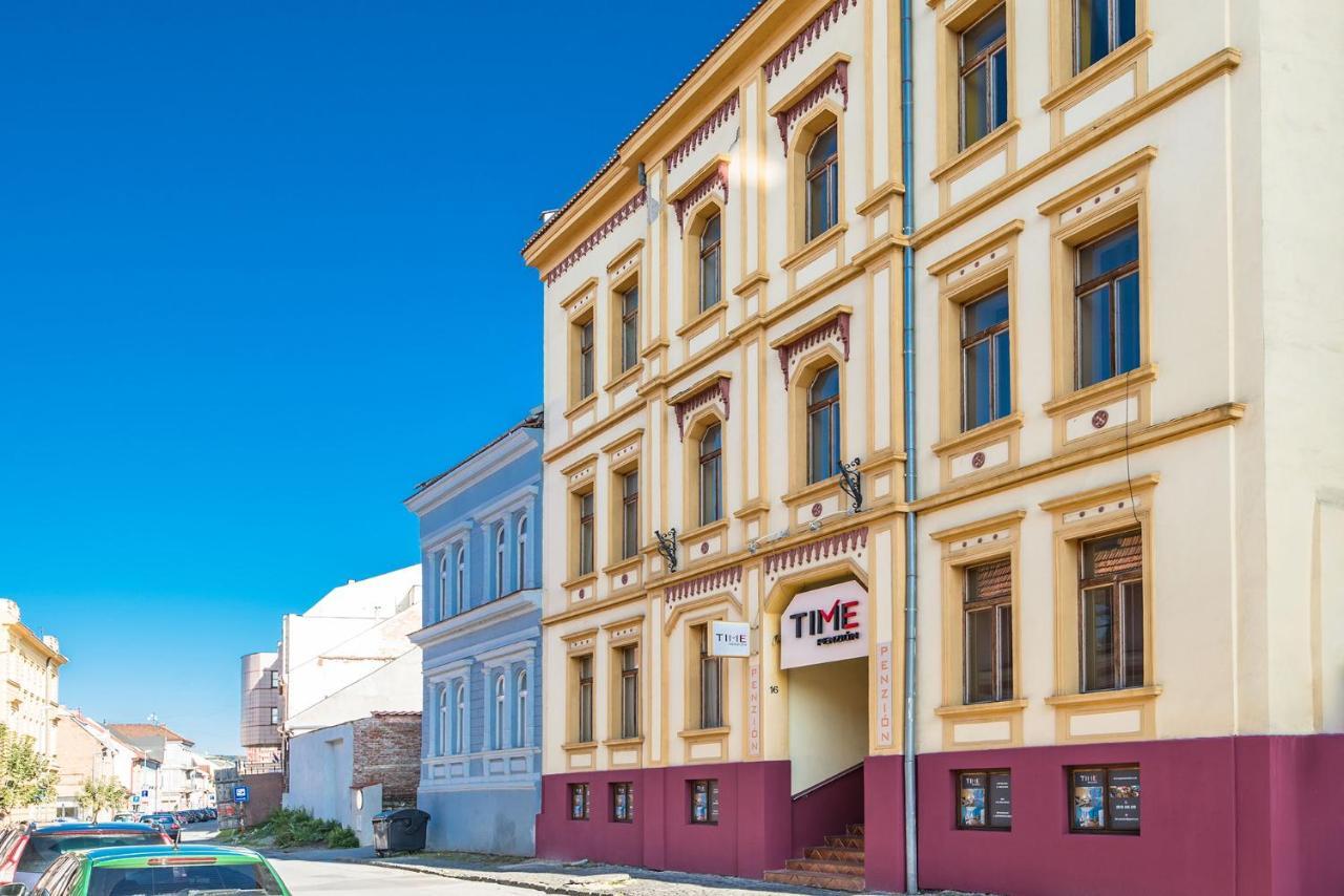 Penzion Time Прешов Экстерьер фото